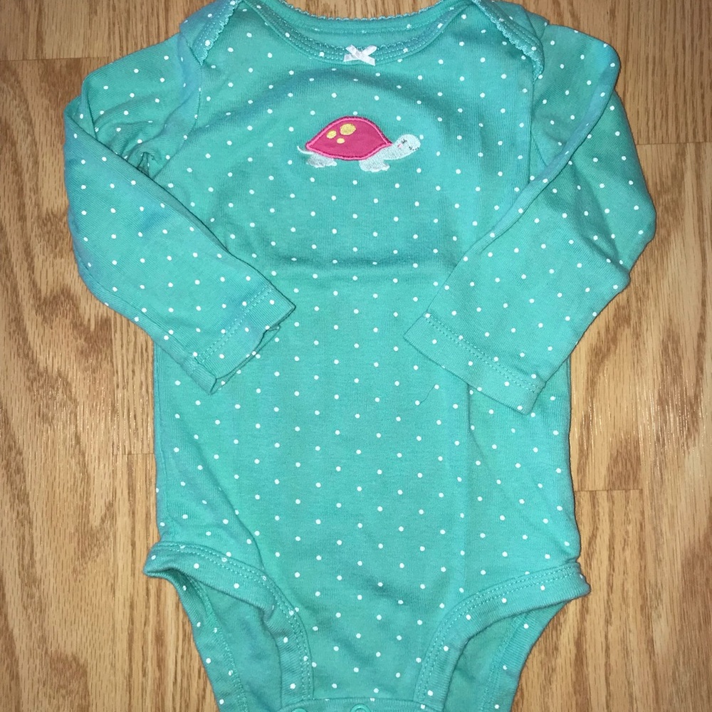 Carter’s Matching Set 9M - Picture 2 of 4